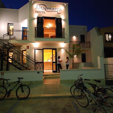 Hotel Altamarea Сан-Вито-Ло-Капо Экстерьер фото