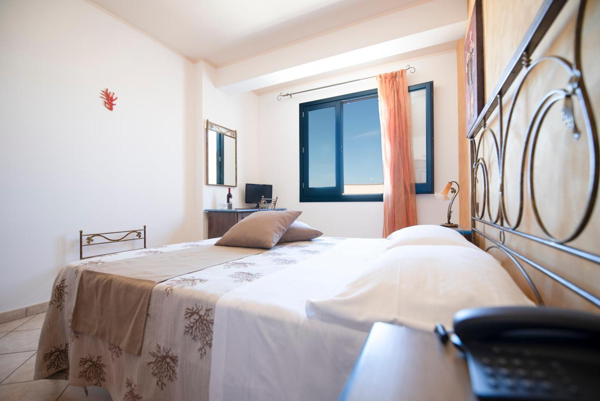 Hotel Altamarea Сан-Вито-Ло-Капо Экстерьер фото