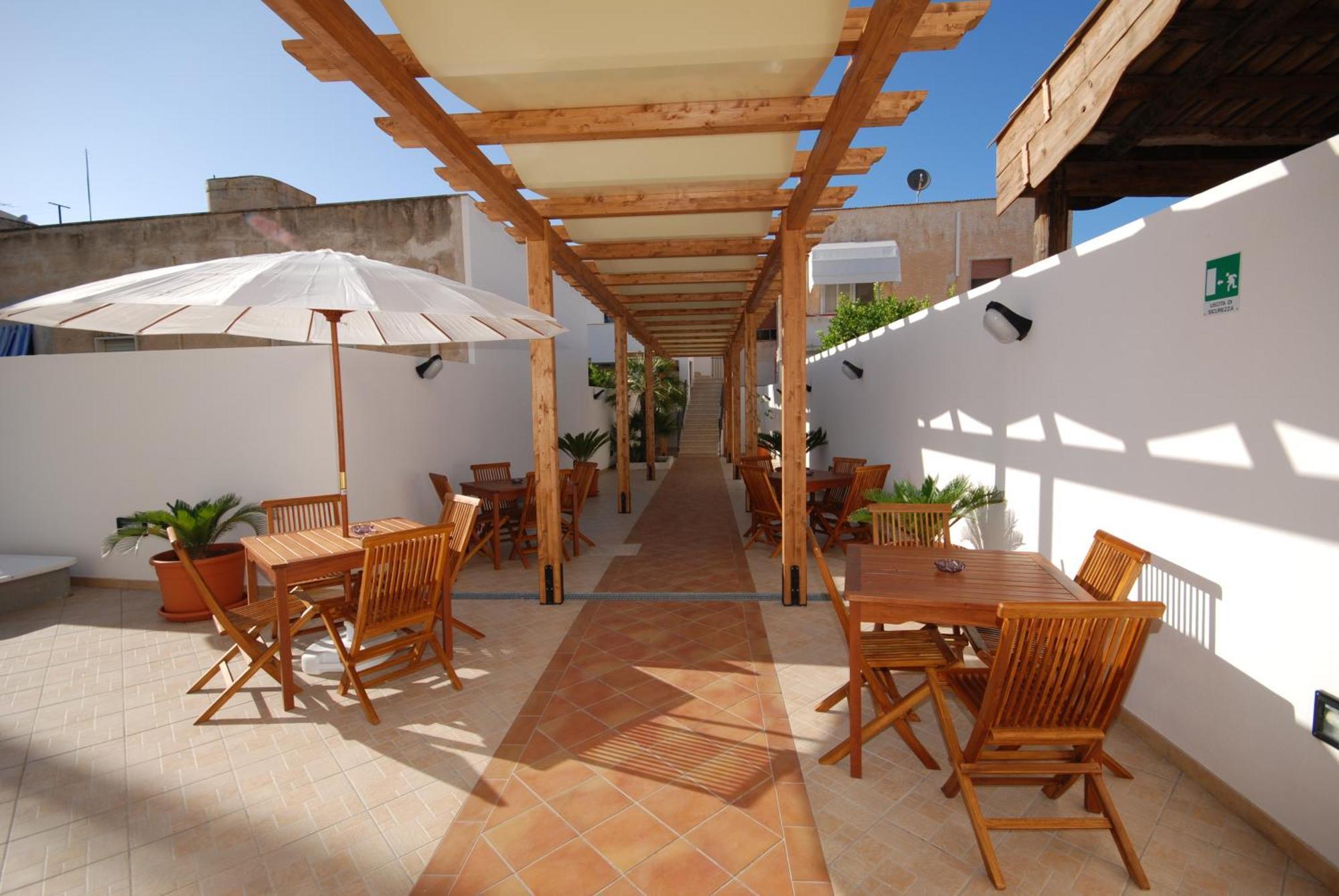 Hotel Altamarea Сан-Вито-Ло-Капо Экстерьер фото